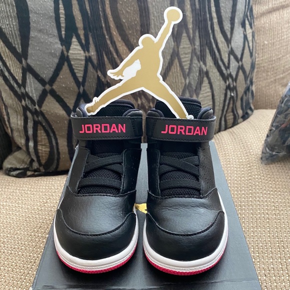 Jordan Other - Jordan’s - Toddler size 9